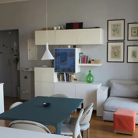 Nea Parthenope Apartament